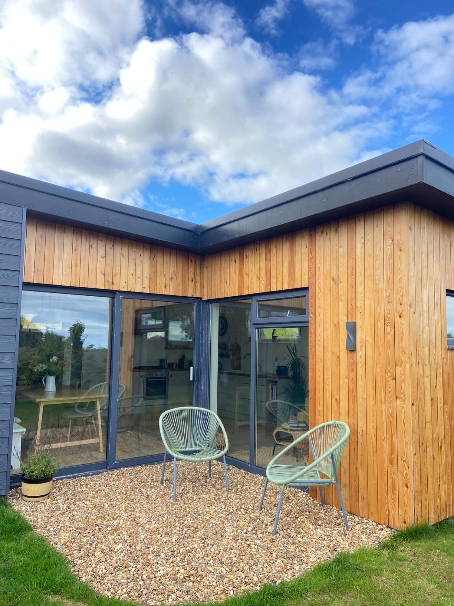 Ocean Breeze Villa Cork Exterior photo